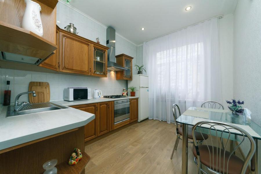 Flat Kyiv Exterior foto